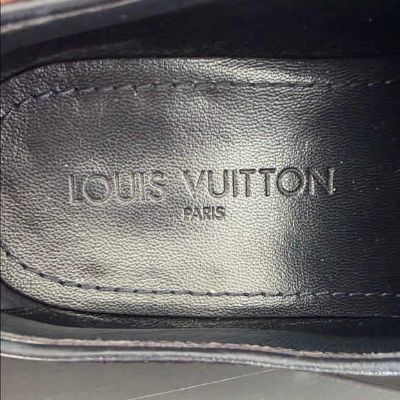 Men\'s Louis Vuitton Black Suede Lace-Up Shoes main image 4